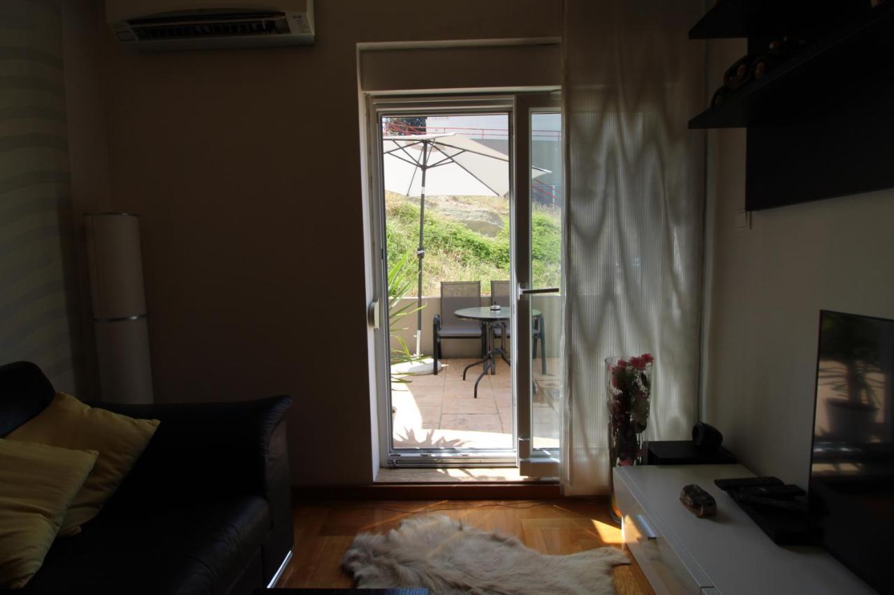 Macadamia apartment with garage parking Split Bagian luar foto